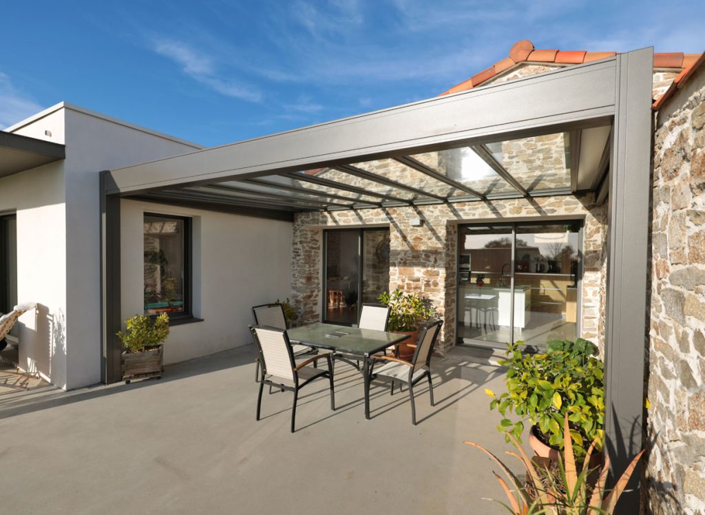 Les pergolas adossées Rénoval en aluminium