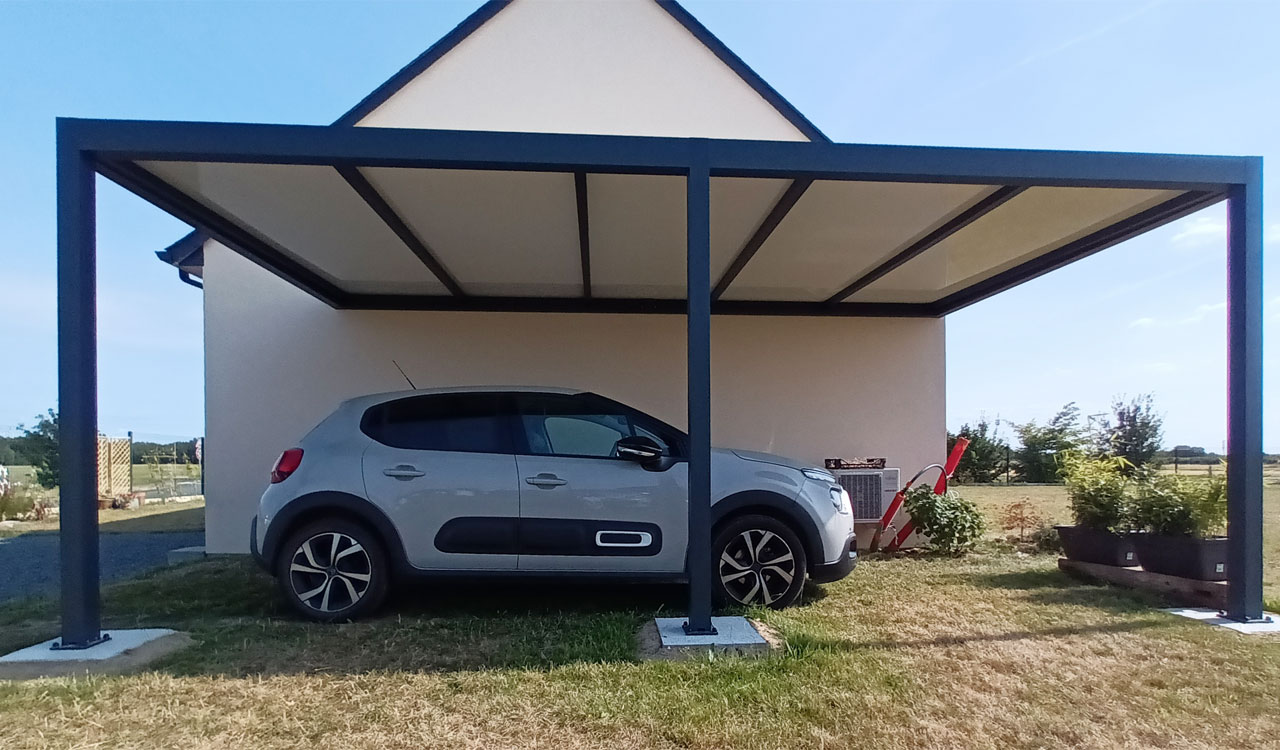 Carport design adossé aluminium Rénoval