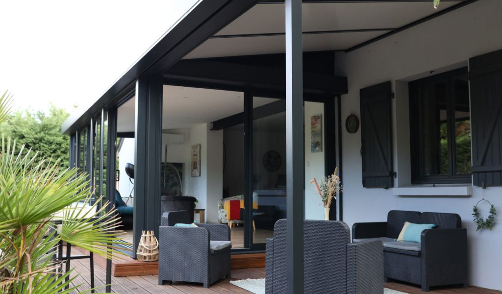 Pergola préau panorama Rénoval en aluminium